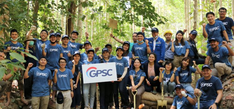 กลุ่ม จีพีเอสซี ร่วมกับเทศบาลต.บ้านฉาง สร้างฝายชะลอน้ำ ปี 63 ณ ป่าชุมชนเขาภูดรห้วยมะหาด จ.ระยอง