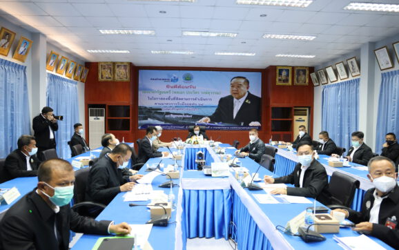 พลเอก ประวิตร วงษ์สุวรรณ รองนายกฯลงพื้นที่ติดตามแผนการพัฒนาแหล่งน้ำและความพร้อมรับมือฤดูฝน ในพื้นที่ภาคตะวันออก