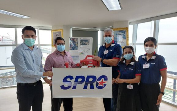 SPRC สนับสนุนเครื่องพ่นละอองฝอยฆ่าเชื้อโควิด-19 แก่สำนักงานท่าเรืออุตสาหกรรมมาบตาพุด จ.ระยอง