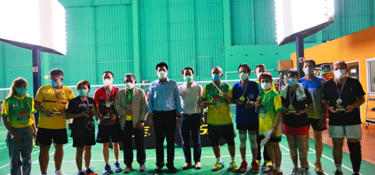 นักกีฬาแบดมินตันทั่วประเทศ เข้าร่วมแข่งขันแบดมินตันขอนแก่น-สราญรมญ์ ชิงถ้วย รมช.สธ.และเงินรางวัลกว่า 3 แสนบาท