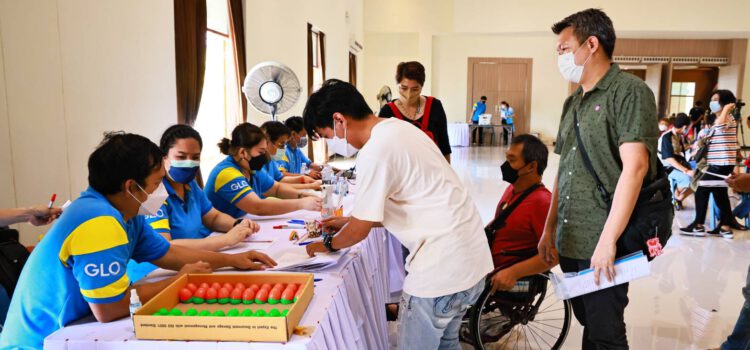 สำนักงานสลากกินแบ่งรัฐบาล คัดเลือกตัวแทนจำหน่ายโครงการสลาก 80 ภาคตะวันออก