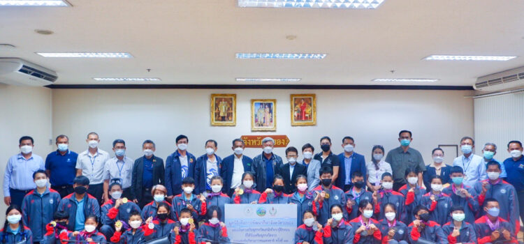 บีแอลซีพี ร่วมสนับสนุนและมอบรางวัลแก่นักกีฬาจากการแข่งขันกีฬาเยาวชนแห่งชาติและกีฬาอาวุโสแห่งชาติ