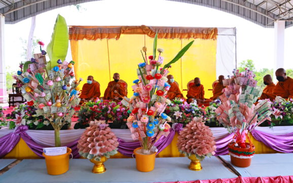 กรมทรัพยากรน้ำ ทอดผ้าป่าการศึกษาแก่โรงเรียนบ้านเขาชะอางคร่อมคลอง จ.ระยอง