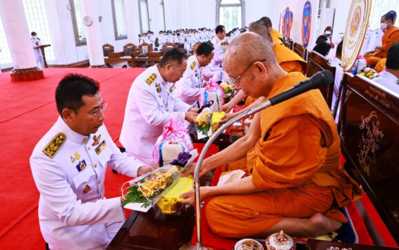 จ.ระยอง จัดพิธีเจริญพระพุทธมนต์สมโภชพระพุทธรูปสำคัญ เฉลิมพระเกียรติสมเด็จพระนางเจ้าสุทิดา พัชรสุธาพิมลลักษณ พระบรมราชินี