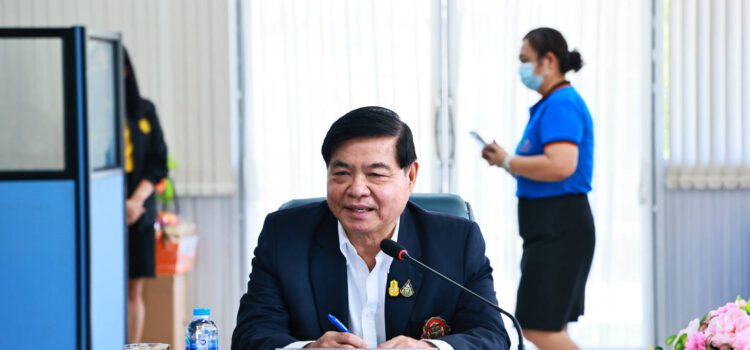 ประธานผู้ตรวจการแผ่นดิน ติดตามการดำเนินงานคณะกรรมการขับเคลื่อนโครงการเพิ่มทักษะด้านอาชีพแก่นักเรียน