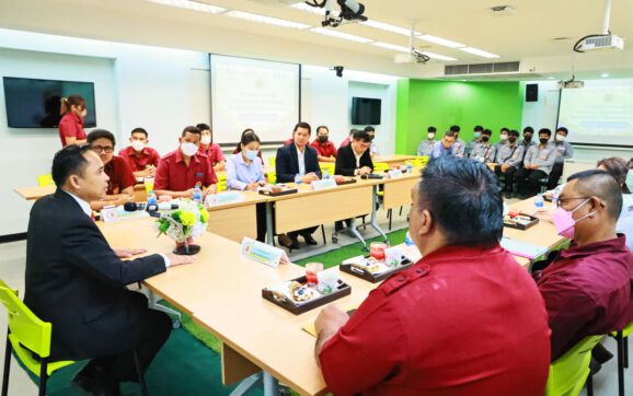 เทคนิคระยอง เล็งเซ็น MOU นำ นศ.เรียนทวิภาคีกับ 11 สถานประกอบการภาคอุตสาหกรรม