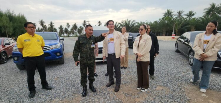 เต้ มงคลกิตติ์ ตรวจสอบโครงการขุดลอกคลองบางไผ่ จ.ระยอง