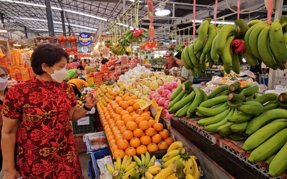 พาณิชย์ จ.ระยอง ลงพื้นที่สำรวจราคาสินค้าช่วงเทศกาลตรุษจีน