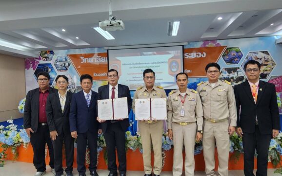 เทคนิคนิคมอุตสาหกรรมระยอง เซ็น MOU กับ ม.ราชภัฏนครสวรรค์ จัดการศึกษาผลิตกำลังคนภาคอุตสาหกรรมยานยนต์สมัยใหม่