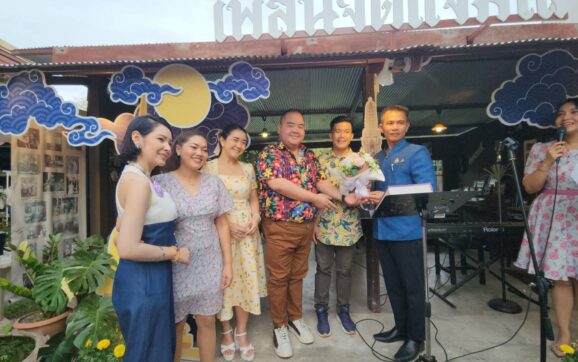 วงดนตรีกรมประชาสัมพันธ์ จัดมินิคอนเสิร์ต นำเพลงลูกกรุงขับกล่อมสร้างความสุข-ให้ประชาชน เยาวชน ร่วมอนุรักษ์เพลงเก่าทรงคุณค่า