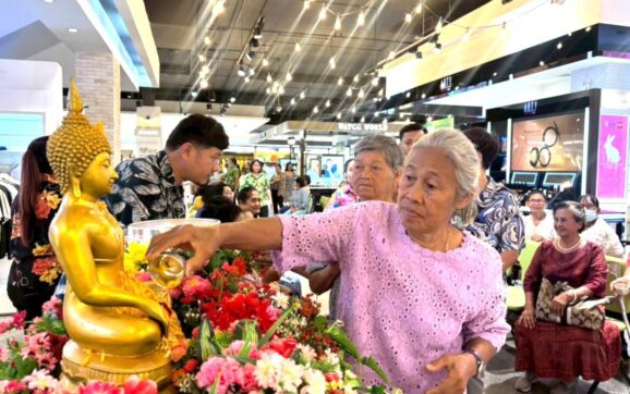เทศบาลต.ทับมา และศูนย์พัฒนาคุณภาพชีวิตฯ ร่วมกิจกรรมประเพณีสงกรานต์ไทย ประจำปี 2568