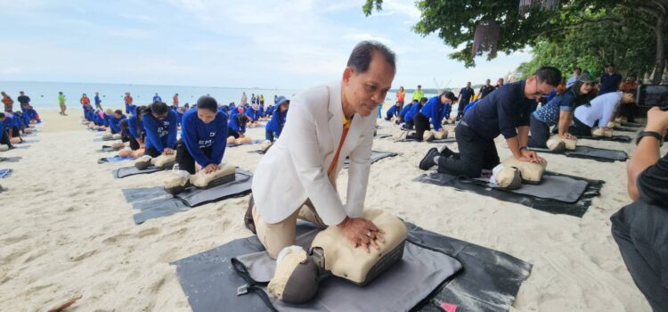 สมาคมท่องเที่ยวเกาะเสม็ด จับมือ รพ.กรุงเทพระยองและภาคีเครือข่าย เปิดฝึกอบรมการช่วยชีวิตขั้นพื้นฐานและปฐมพยาบาลเบื้องต้นแก่สถานประกอบการบนเกาะเสม็ด