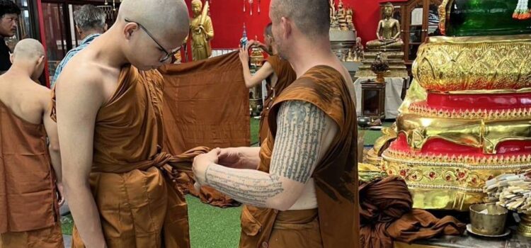 หนุ่ม นศ.เทคนิคระยอง ยอดกตัญญู ถือศีลปฏิบัติธรรมและบวชอุทิศส่วนกุศลส่งดวงวิญญาณแม่