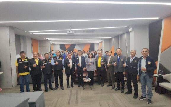 สภาอุตสาหกรรมจ.ระยอง เปิดเวทีเสวนาเพื่อแก้ไขปัญหาอนาคตสับปะรดไทย หลังประสบวิกฤตผลผลิตตกต่ำลง