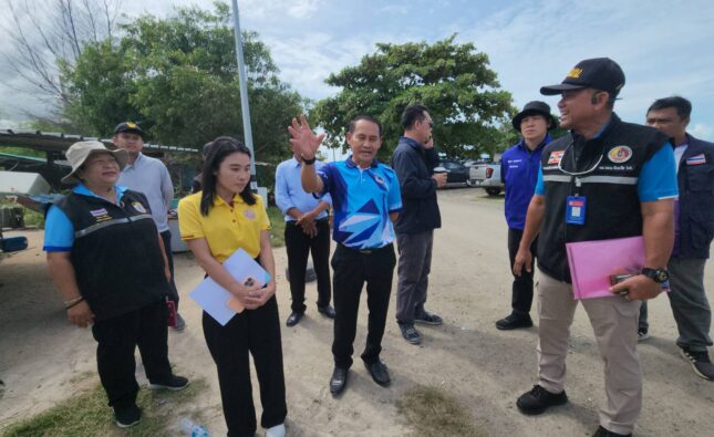 เจ้าหน้าที่ลงพื้นที่ตรวจสอบข้อเท็จจริงหลังได้รับร้องเรียน พบผู้บุกรุกปลูกสร้างที่พักรุกล้ำชายหาดหนองแฟบ