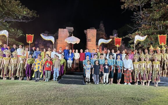 นครราชสีมา จัดงานแสดง แสง สี เสียงประตูชัยบนราชมรรคา แห่งชัยวรมันที่ 7 ยิ่งใหญ่ตระการตา