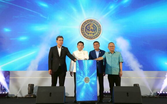 พาณิชย์ปทุมธานี เปิดงาน”PATHUM FANTASTIC 2025″ ระดมผู้ประกอบการกว่า 100 ร้านแสดงจัดจำหน่ายสินค้า