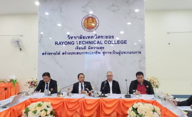 สำนักติดตามและประเมินผลการอาชีวศึกษา สอศ.ลงพื้นที่เก็บข้อมูลติดตามผู้สำเร็จการศึกษาและภาวะการมีงานทำ นศ.วิทยาลัยเทคนิคระยอง